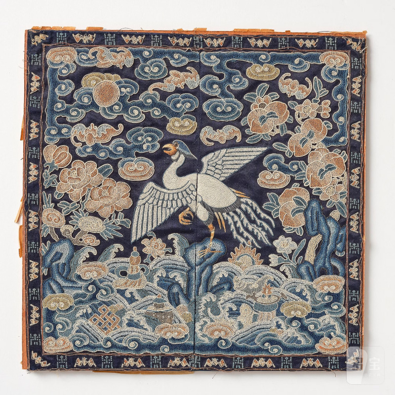 A civil offical's rank badge with a silver pheasant in Peking knot, - 图2